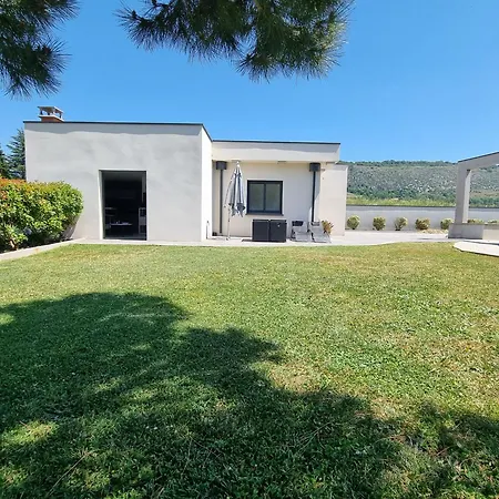 Maison Contemporaine, Point De Vue Exceptionnel * Foix